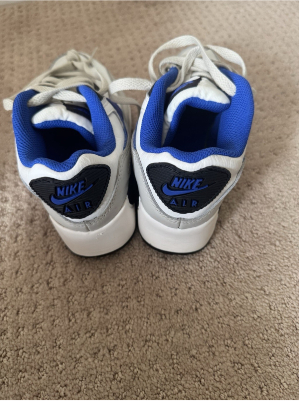 AirMax - Picture 2 of 4